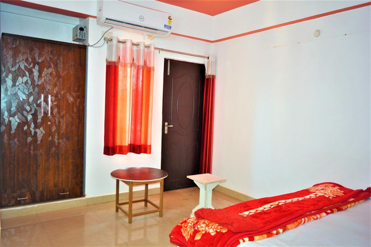 Pretty Garden View Apartment 3Bhk Furnished Flat Near Kashi Vishwanath Temple Varanasi Ngoại thất bức ảnh